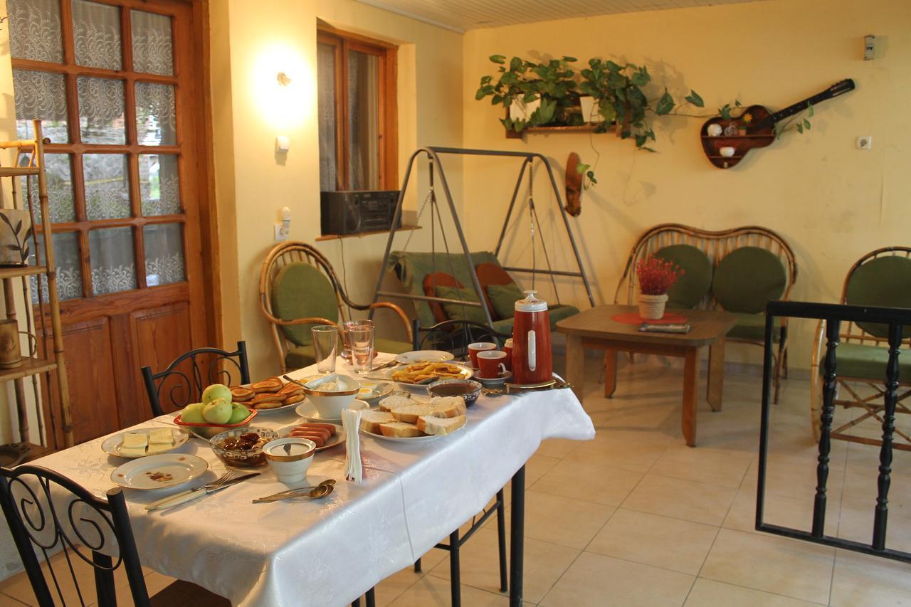 The Kiwi House Ξενοδοχείο Lagodekhi Εξωτερικό φωτογραφία