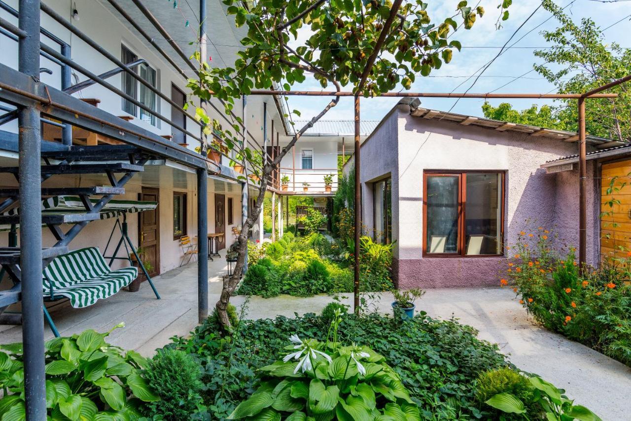 The Kiwi House Ξενοδοχείο Lagodekhi Εξωτερικό φωτογραφία